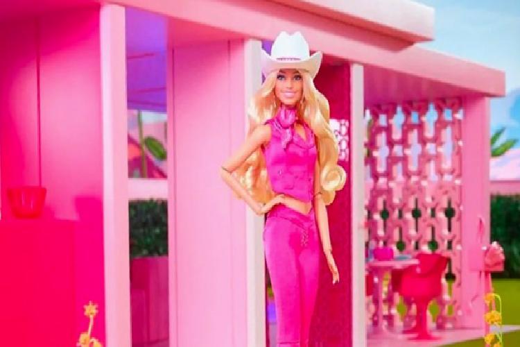 Barbie çılgınlığı oyuncakları da tüketti!  53 bin Barbie oyuncağı satıldı