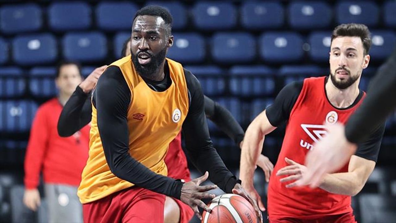 Basketbol Şampiyonlar Ligi’nde Galatasaray Benfica’yı Deplasmanda Mağlup Etti