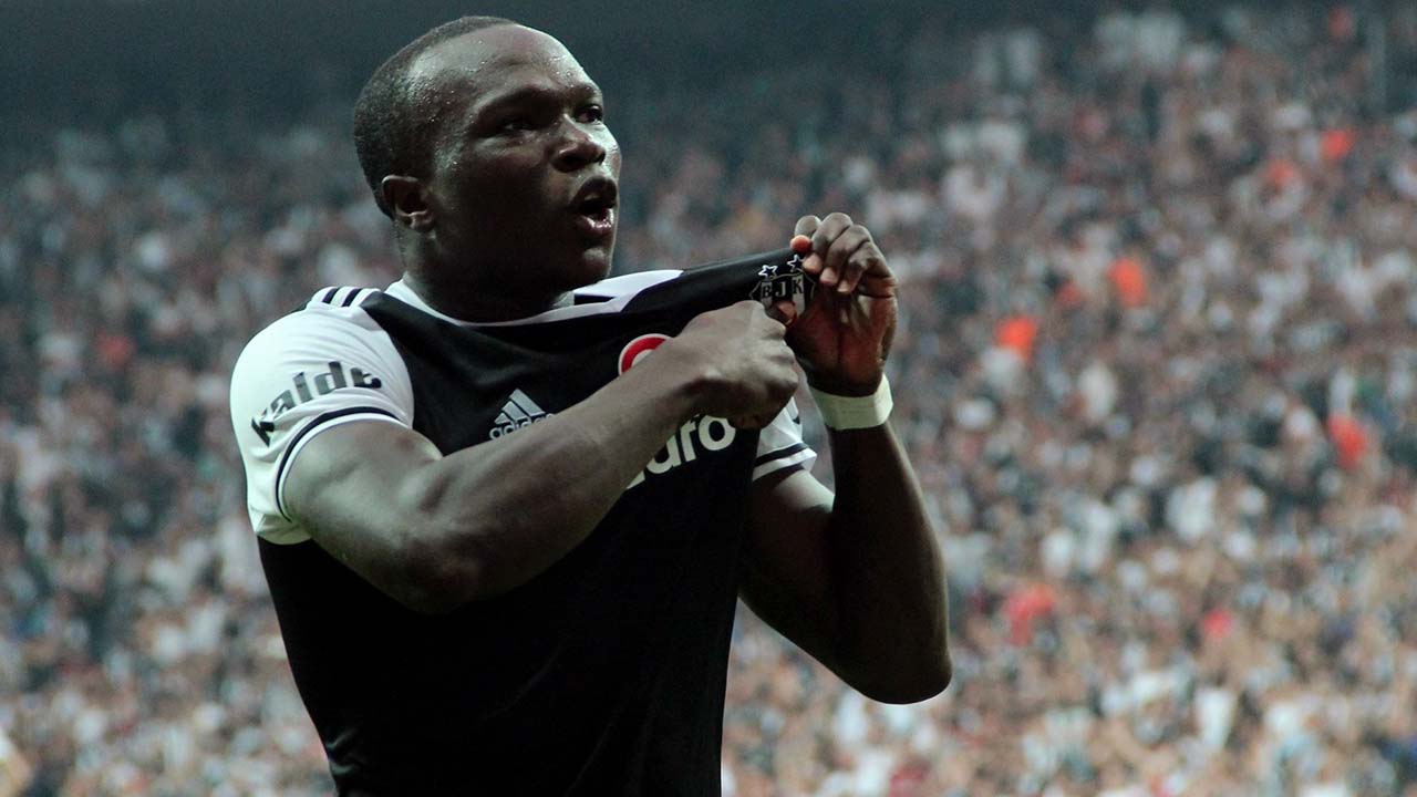 Beşiktaş’ta Aboubakar Şoku! Hastaneye Kaldırıldı