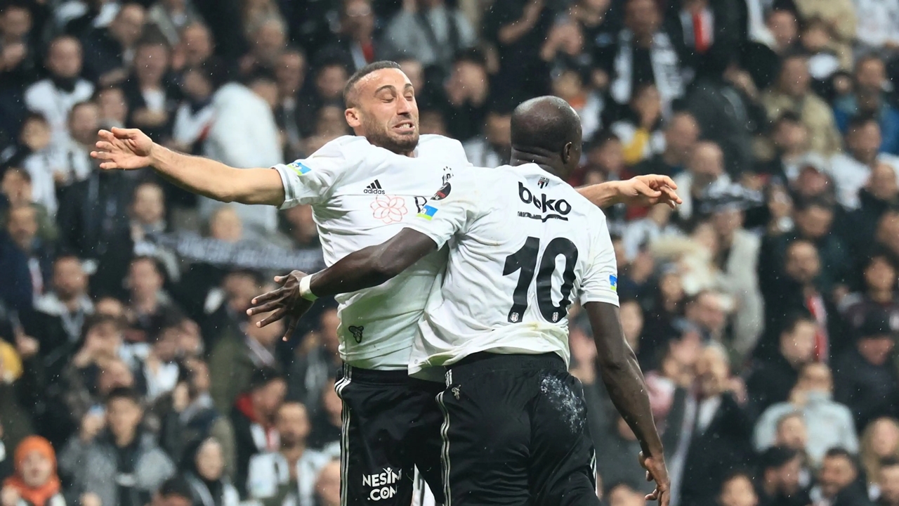 Beşiktaş’ta Gaziantep FK Maçı Öncesi Stoper Krizi