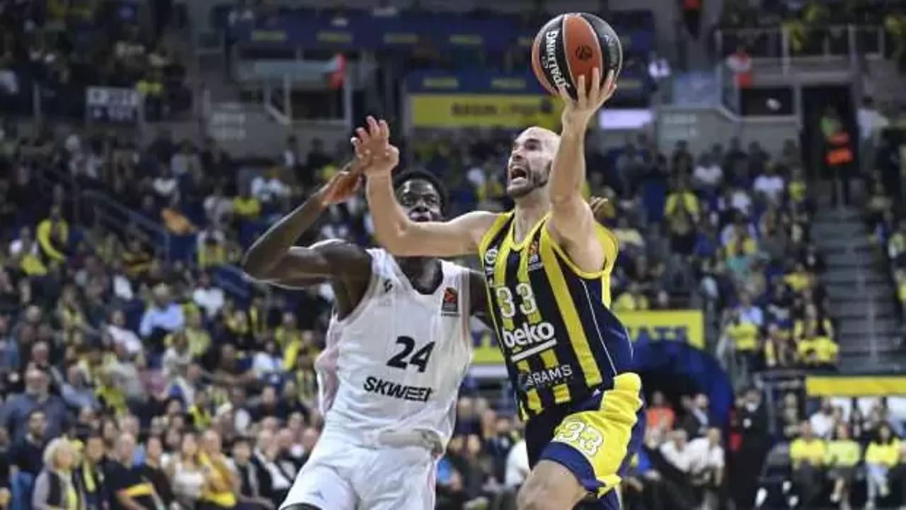 fenerbahcenden-muthis-geri-donus-101-sayiyla-kazandilar-1697745080-9746.webp