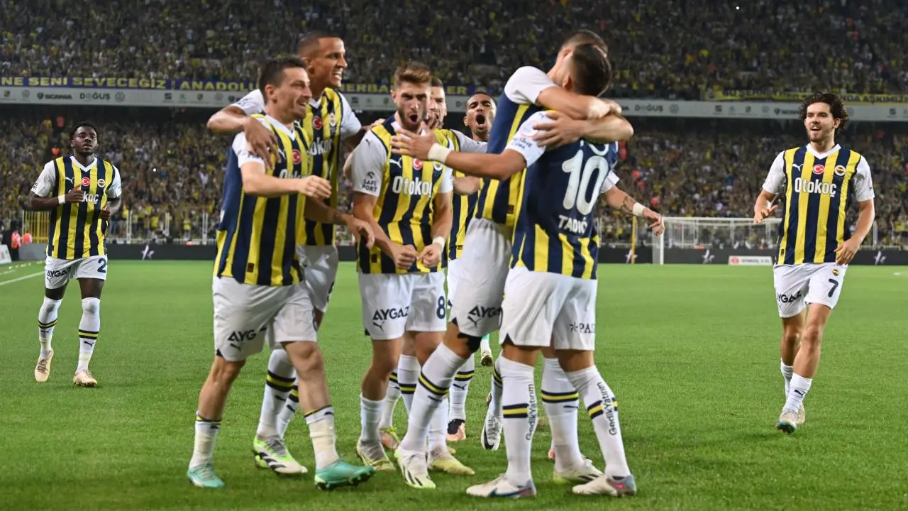 fenerbahce-gol-sevinci-1.webp