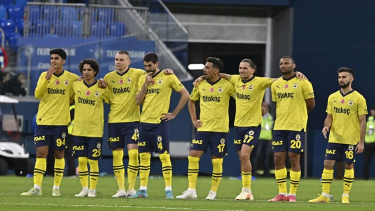 Fenerbahçe Yabancı Kontenjanını Doldurdu! Ayrılıklar Devam Ediyor