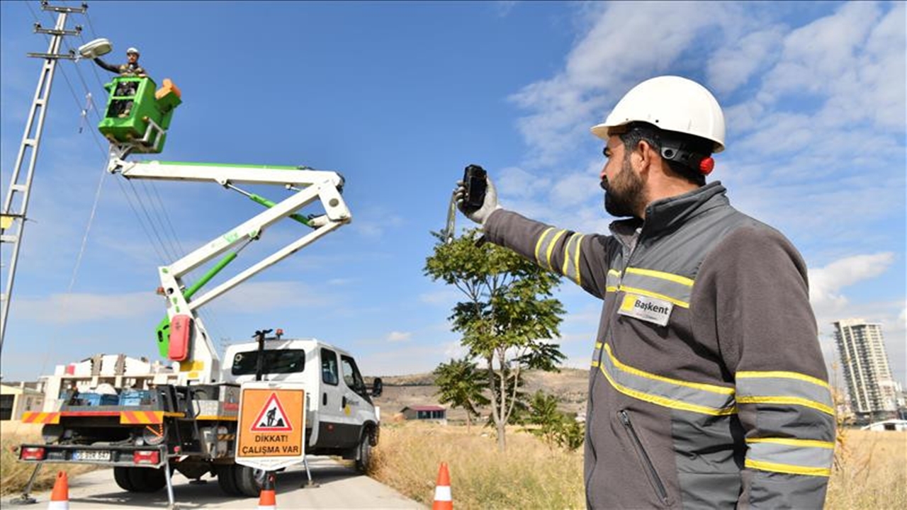 Fırtına ve Yağışın Yarattığı Hasarlara Karşı Başkent EDAŞ Harekete Geçti