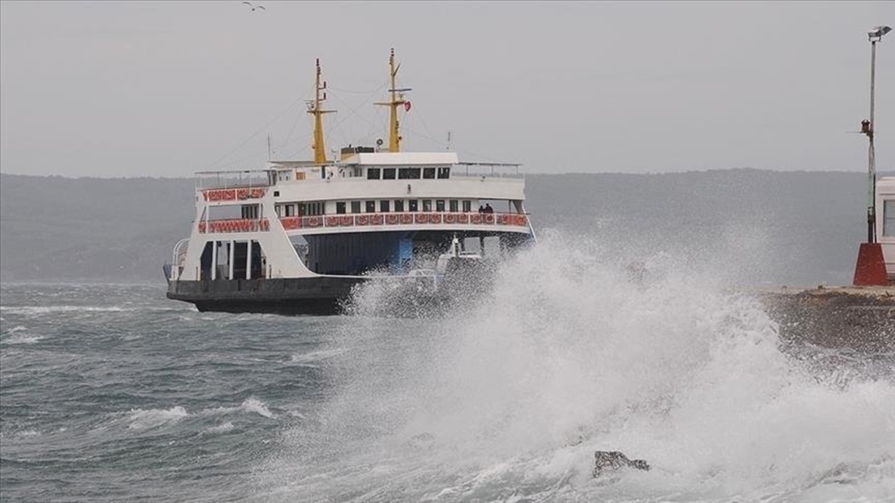 Gökçeada Ve Bozcaada Feribot Hatlarında Sabah Seferleri İptal Edildi