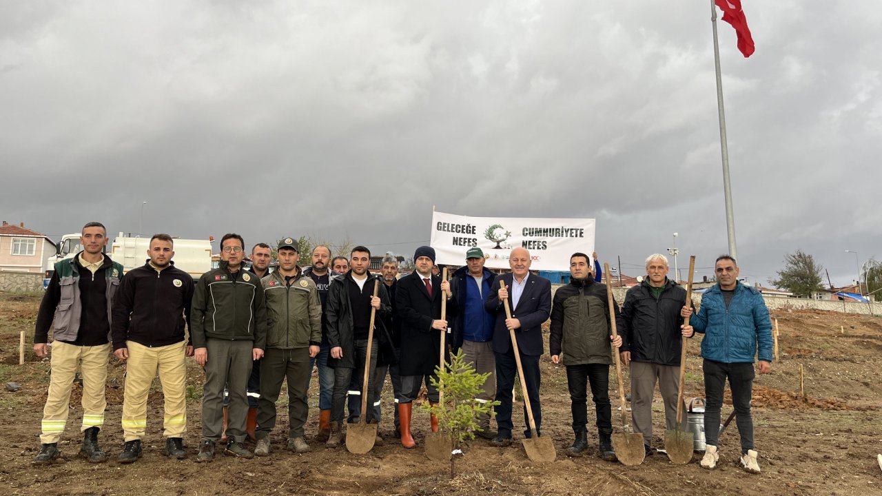 Hayrabolu’da “Milli Ağaçlandırma Günü” Fidan Dikim Etkinliği