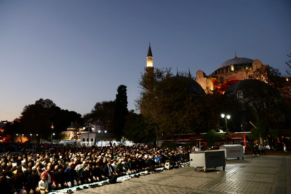 İstanbul'da Büyük Filistin Yürüyüşü Düzenlendi