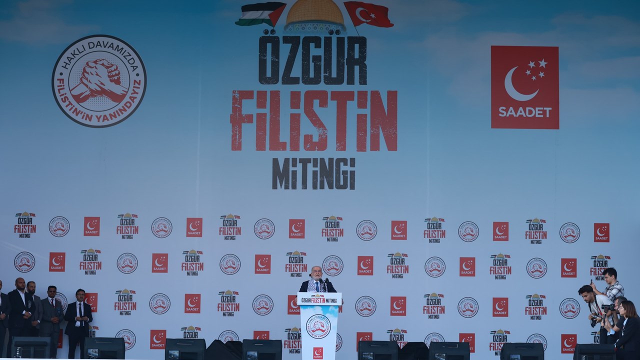 karamollaoglu-filistin-mitingi-1.jpg