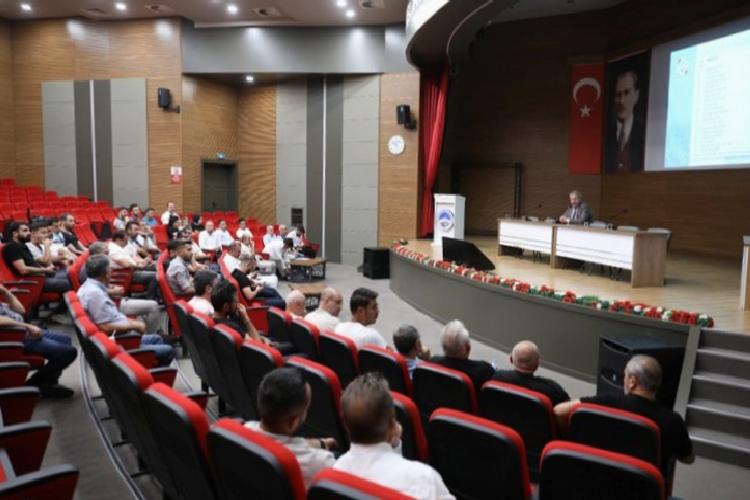 Kayseri Melikgazi’de müteahhitlere dönüşüm sunumu