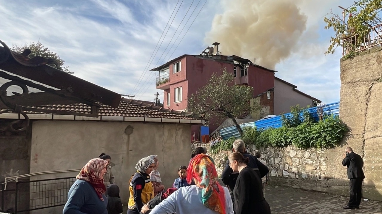 Kocaeli’de Doğalgaz Sobasından Yangın Çıktı