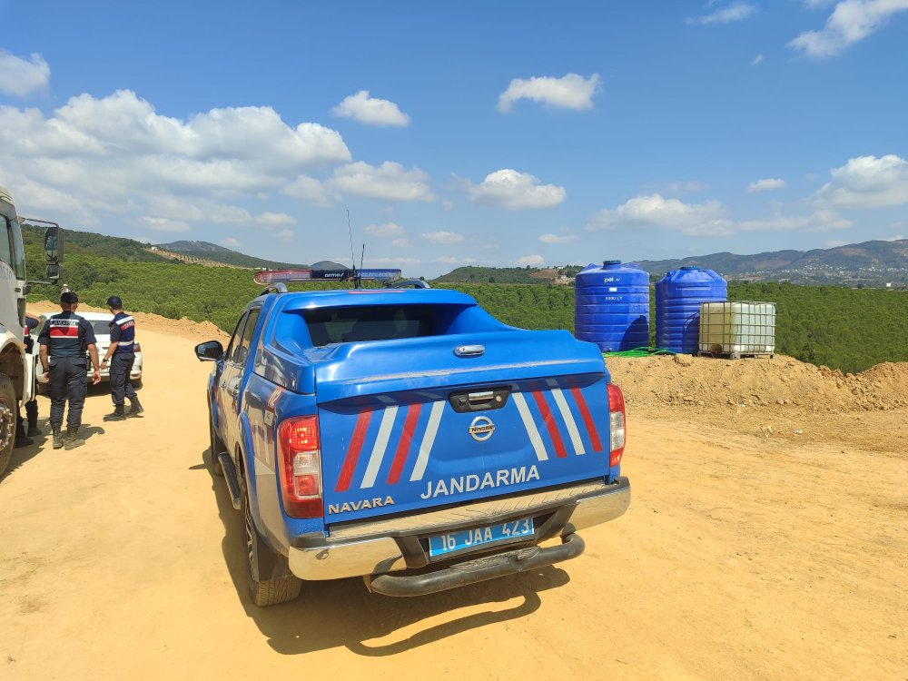 Orhangazi İlçesi'nde İnşaat Sahasından Mazot Çalan 3 Kişi Yakalandı