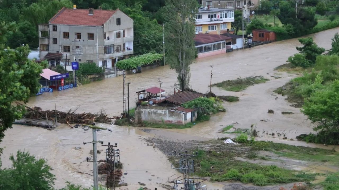 Sel Sonrası Meteorolojiden O Bölgeye Tekrar Uyarı Yapıldı