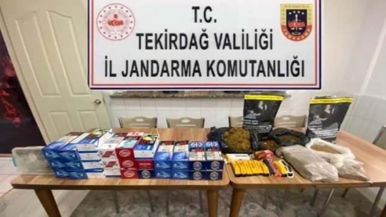 Tekirdağ’da 400 Bin Makaron Kaçakçılığı Operasyonu