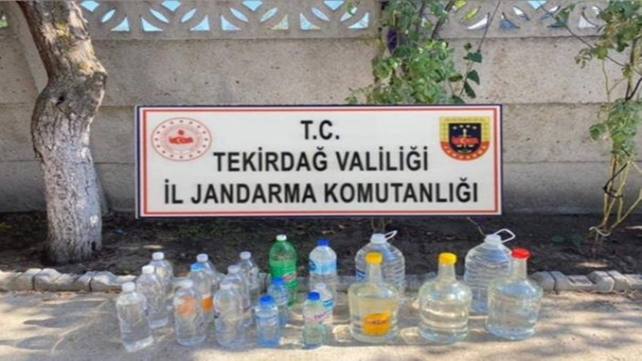 Tekirdağ’da Jandarma Operasyonu: 30 Litre Sahte İçki Ele Geçirildi