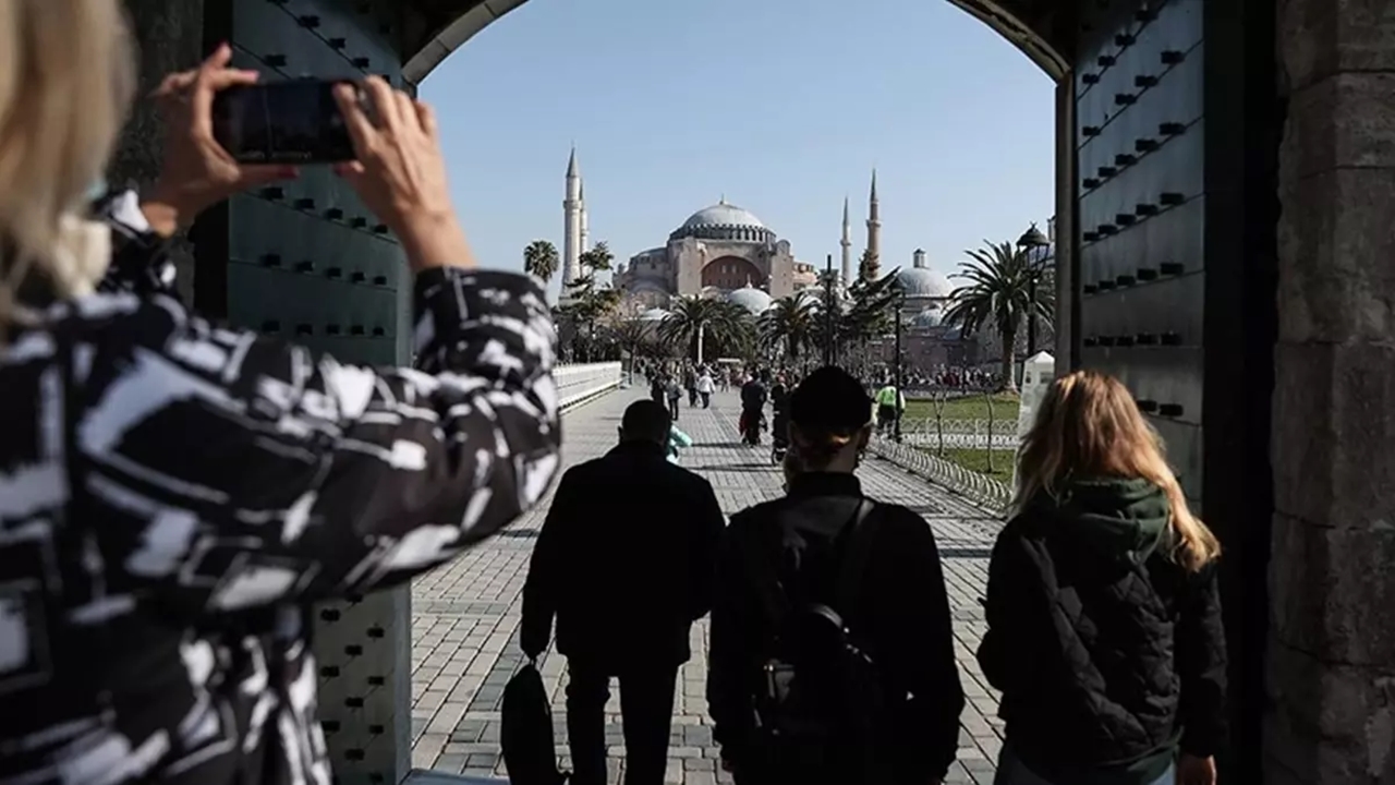 Türkiye 2022’de En Çok Turist Ağırlayan 5. Ülke Oldu