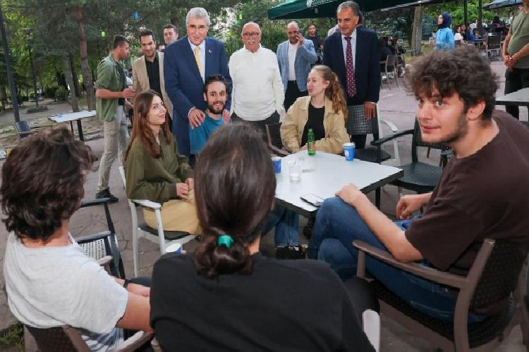 Üniversite gençliğinin birinci tercihi Sakarya