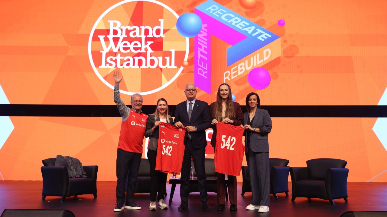 Vodafone, Voleyboldaki Yeni Sponsorluğunu Tanıttı