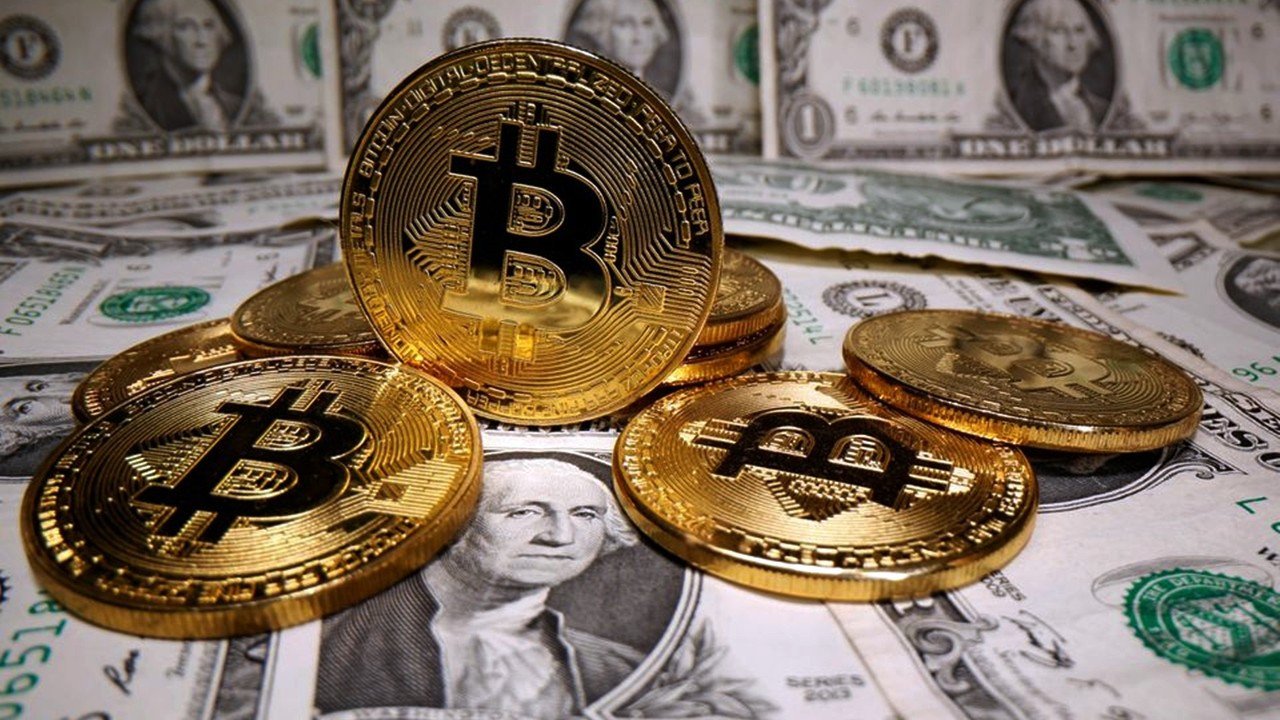 Yeni Altın Bitcoin Mi? Ünlü Analist Açıkladı