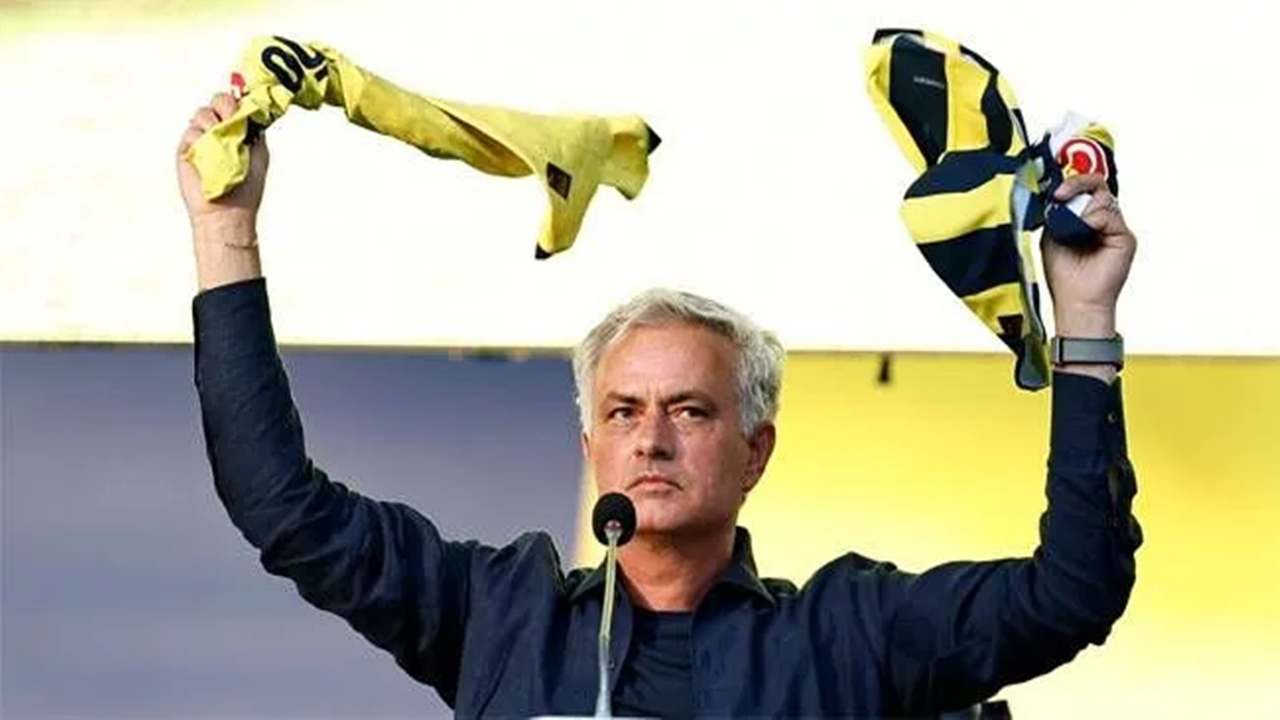 Mourinho’nun Fenerbahçe İle İlk Avrupa Maçı