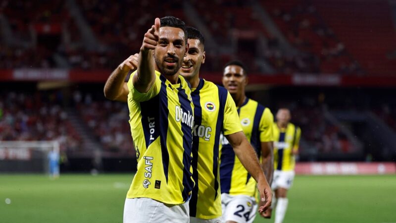 Fenerbahçe oyuncusu İrfan Can Kahveci