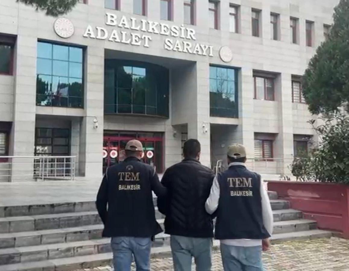 Balıkesir’de firari FETÖ hükümlüsü yakalandı