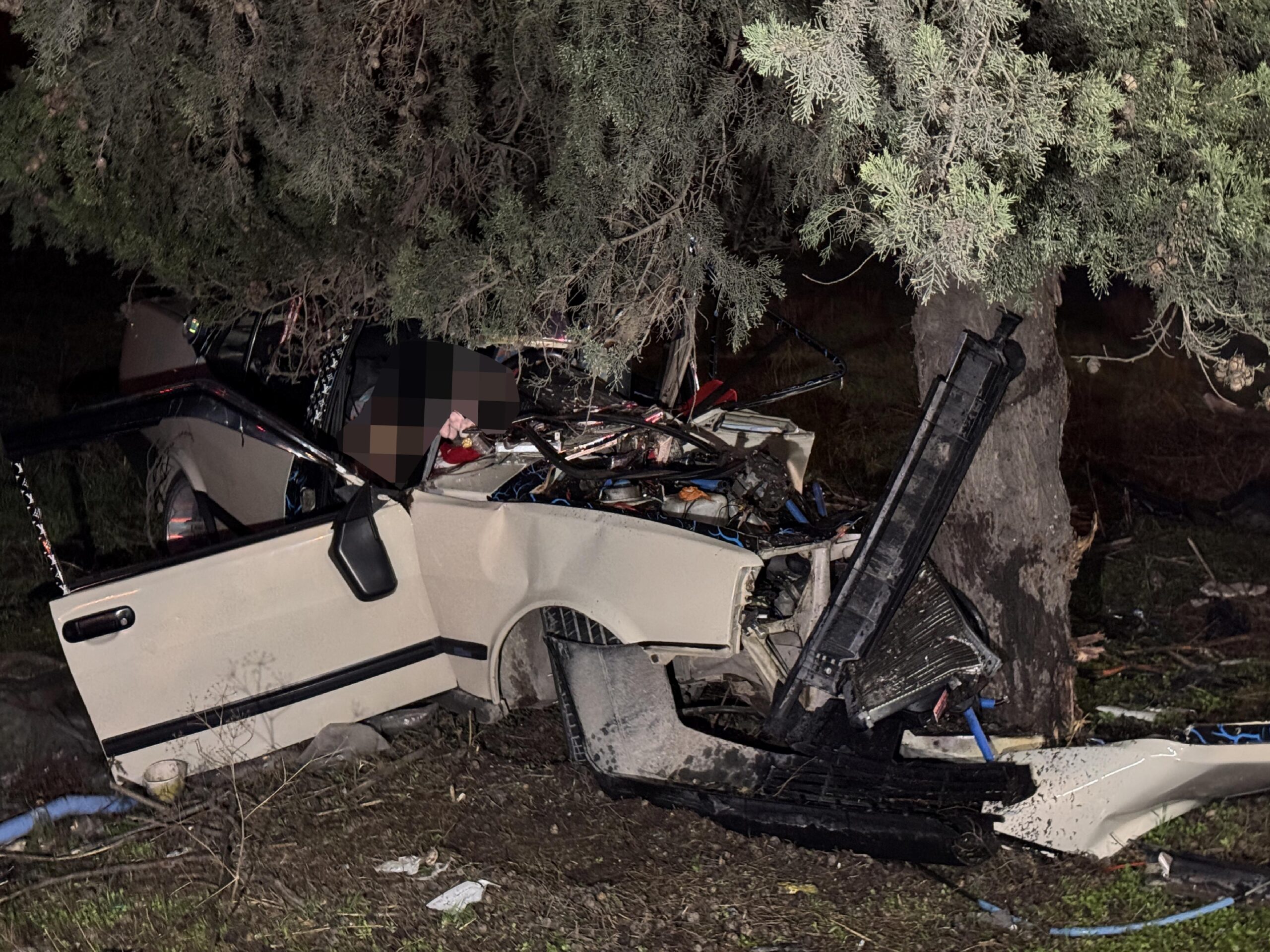 Balıkesir’de şarampole devrilen otomobilin sürücüsü öldü haberi