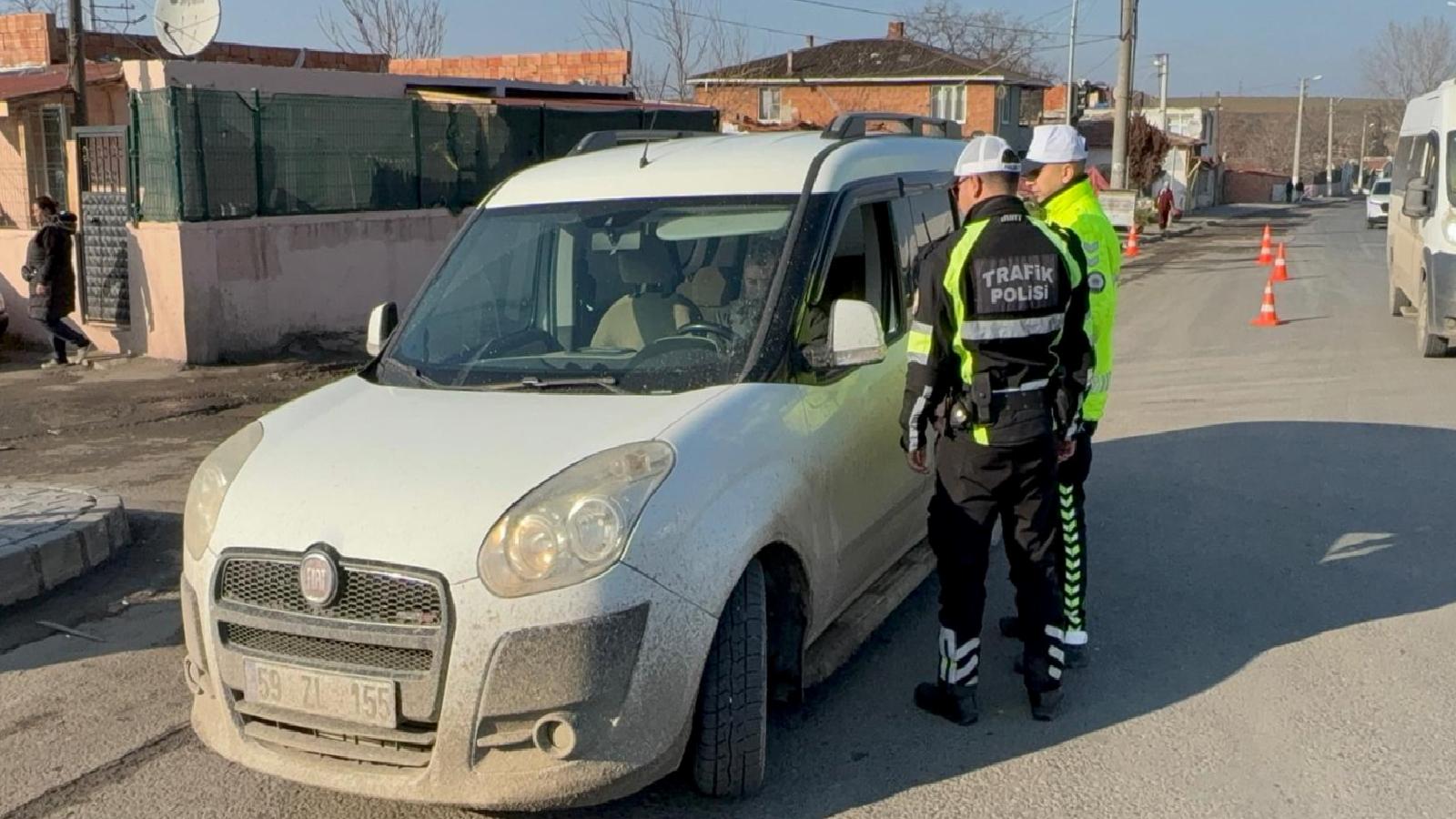 Çorlu’da polis ekipleri asayiş uygulaması yaptı haberi