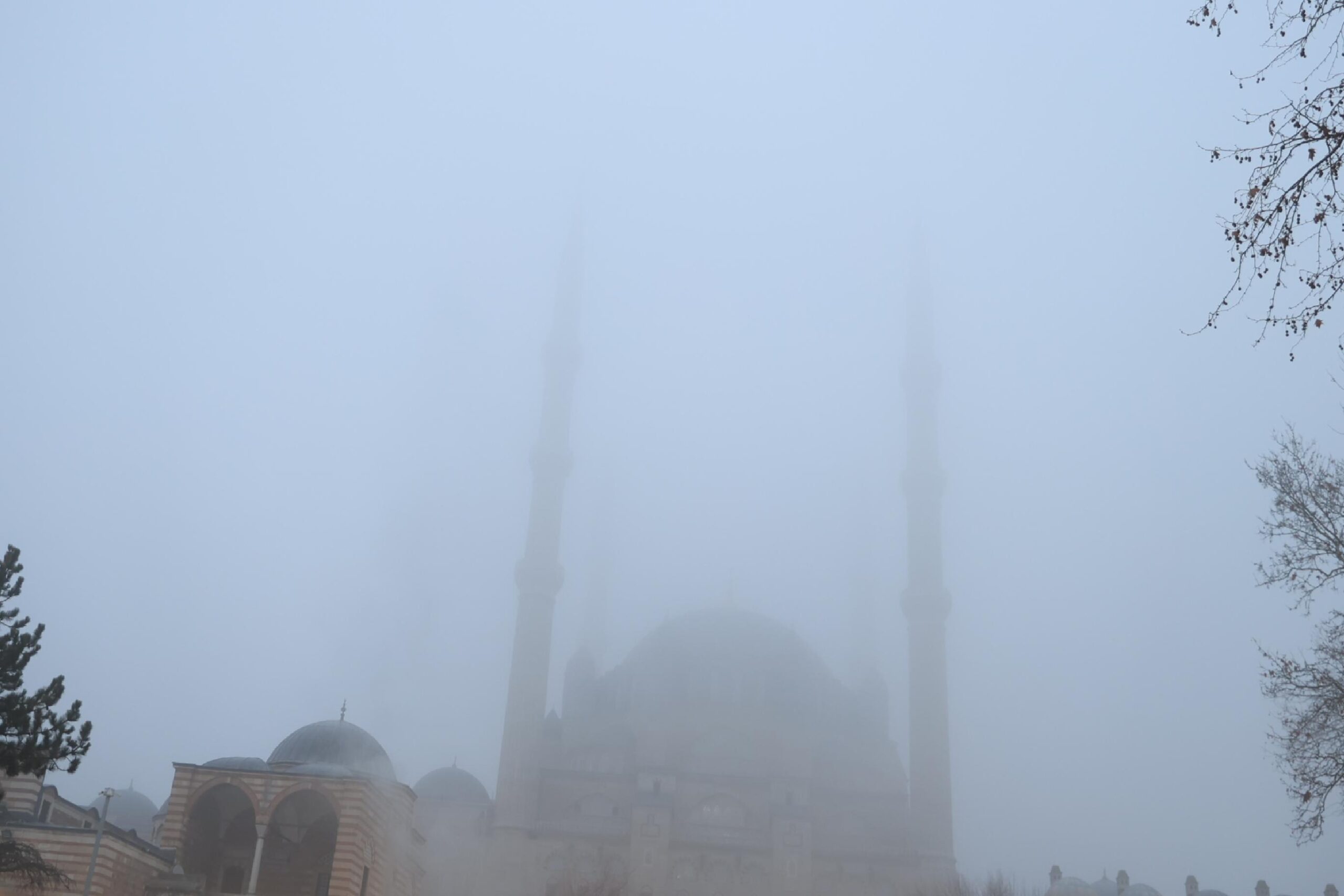 Edirne ve Tekirdağ’da sis etkili oldu haberi