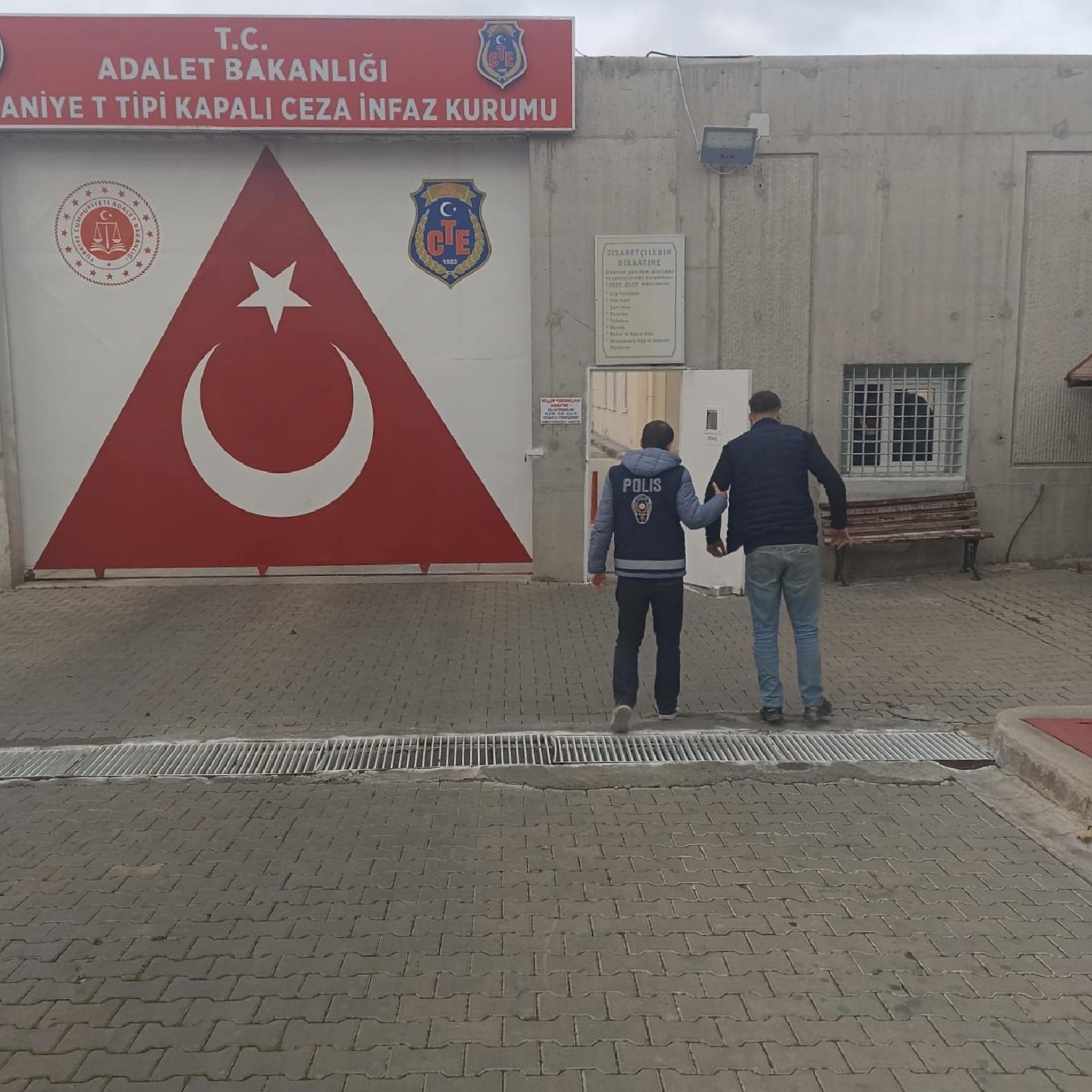 Burhaniye’de firari hükümlü yakalandı haberi