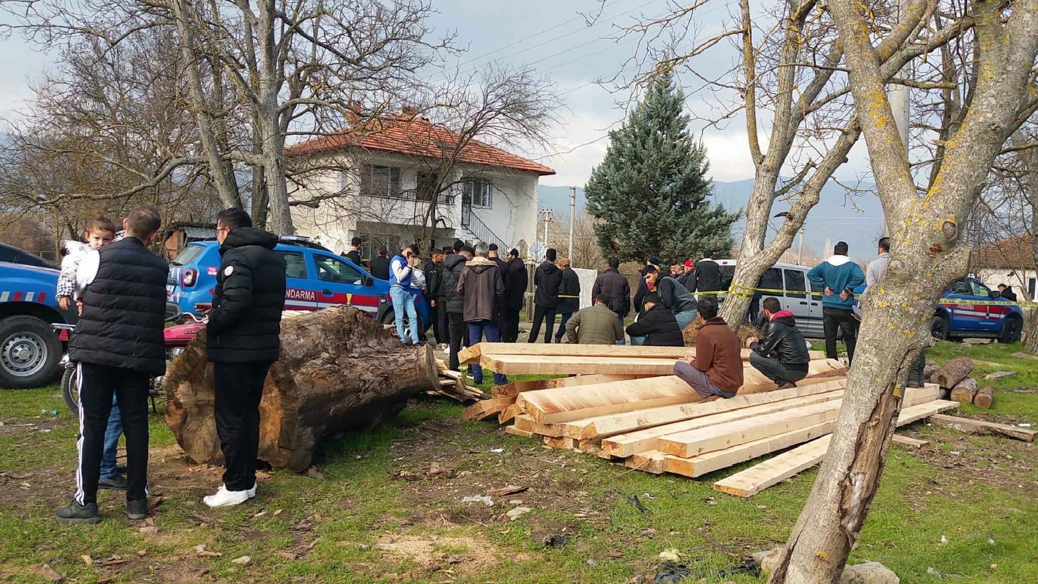 Çanakkale’de bir kişi evinde öldürülmüş halde bulundu haberi