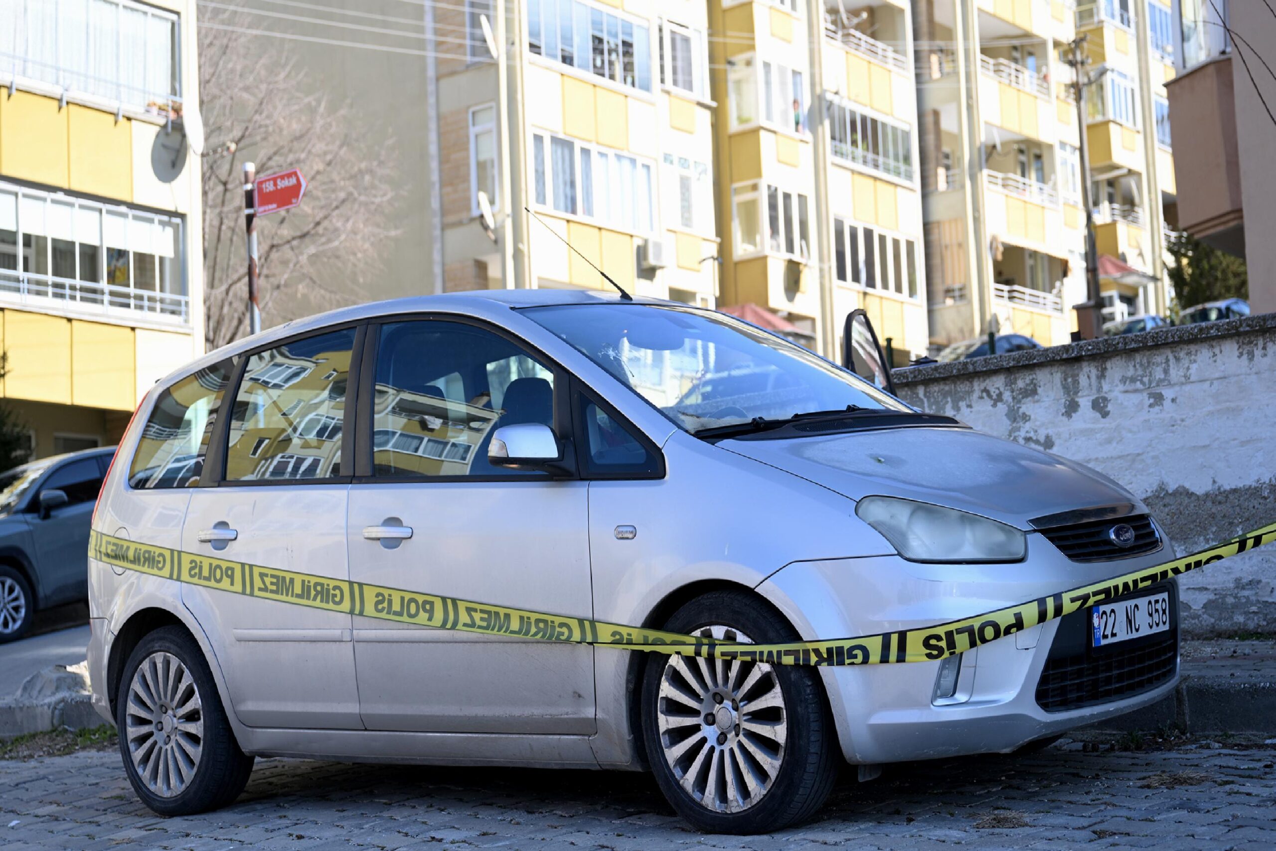 Edirne’de bir kişi aracında ölü bulundu haberi