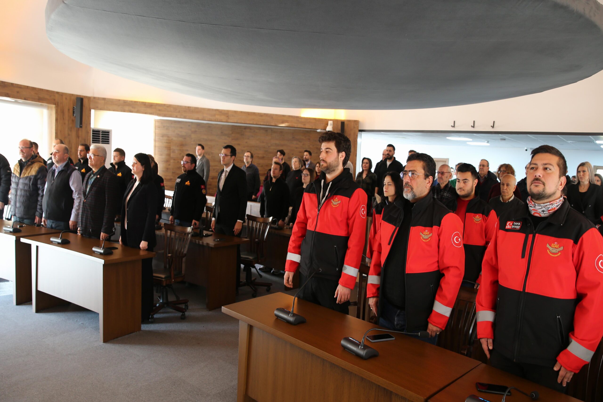 Edirne’de deprem paneli düzenlendi haberi