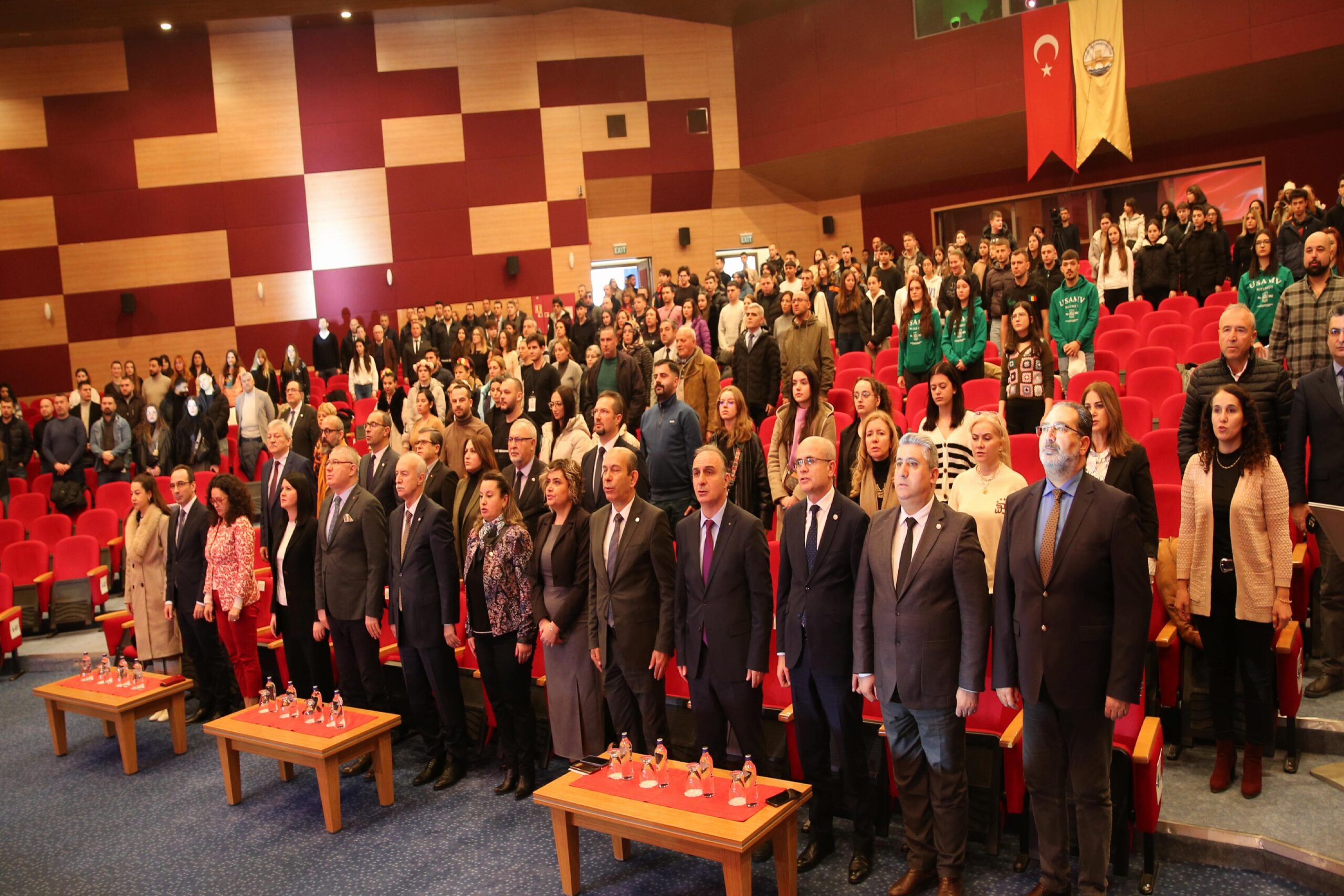 Edirne’de düzenlenen Uluslararası Balkan Halk Oyunları Festivali’ne “sessiz” açılış haberi