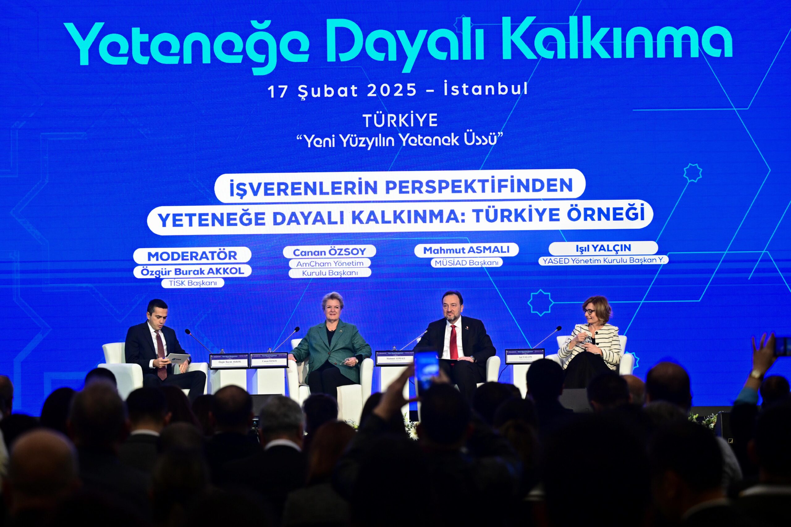 İstanbul İnsan Kaynakları Forumu devam ediyor haberi