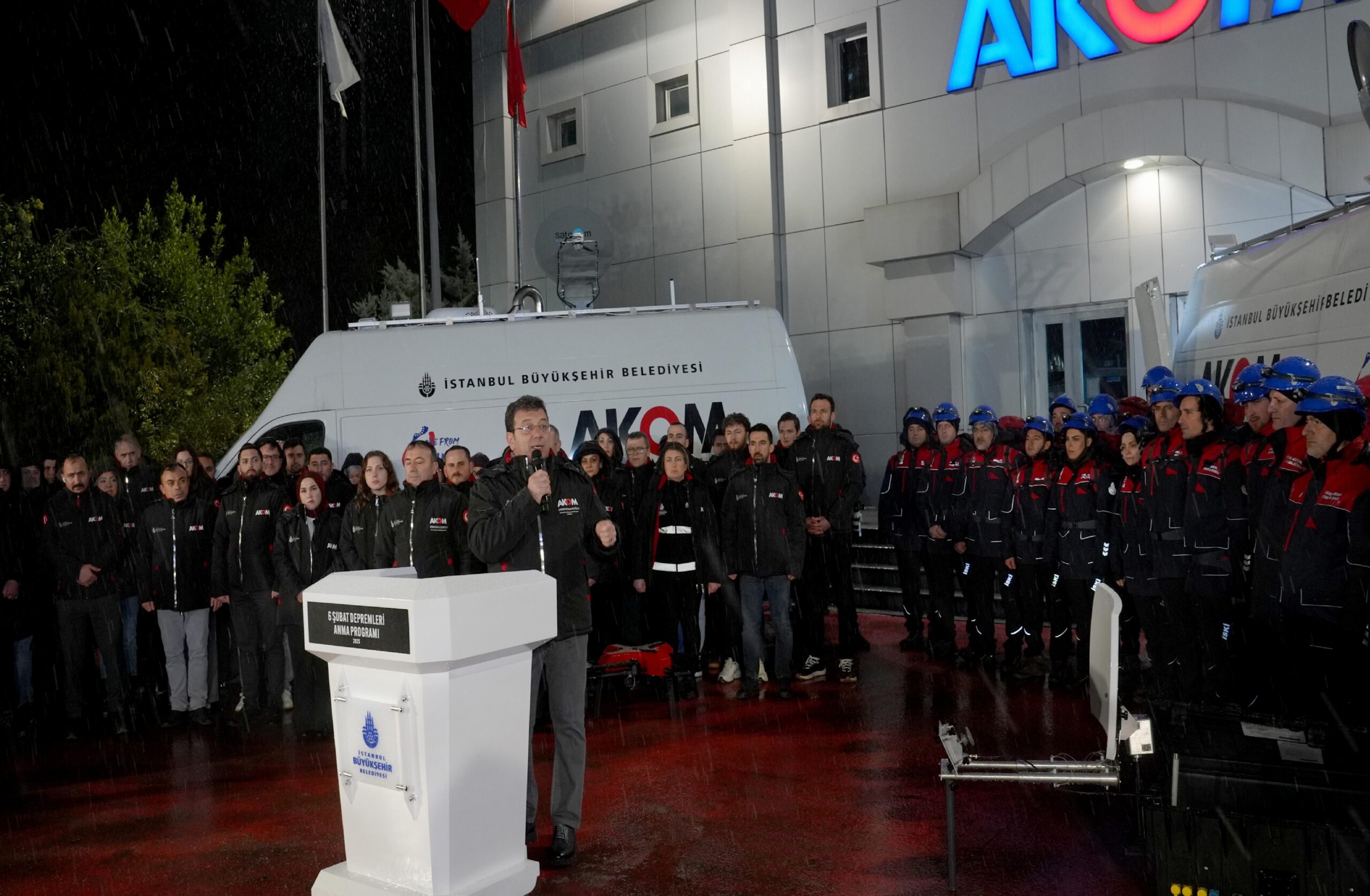 Kahramanmaraş merkezli depremlerinin yıl dönümünde AKOM’da anma töreni düzenlendi haberi