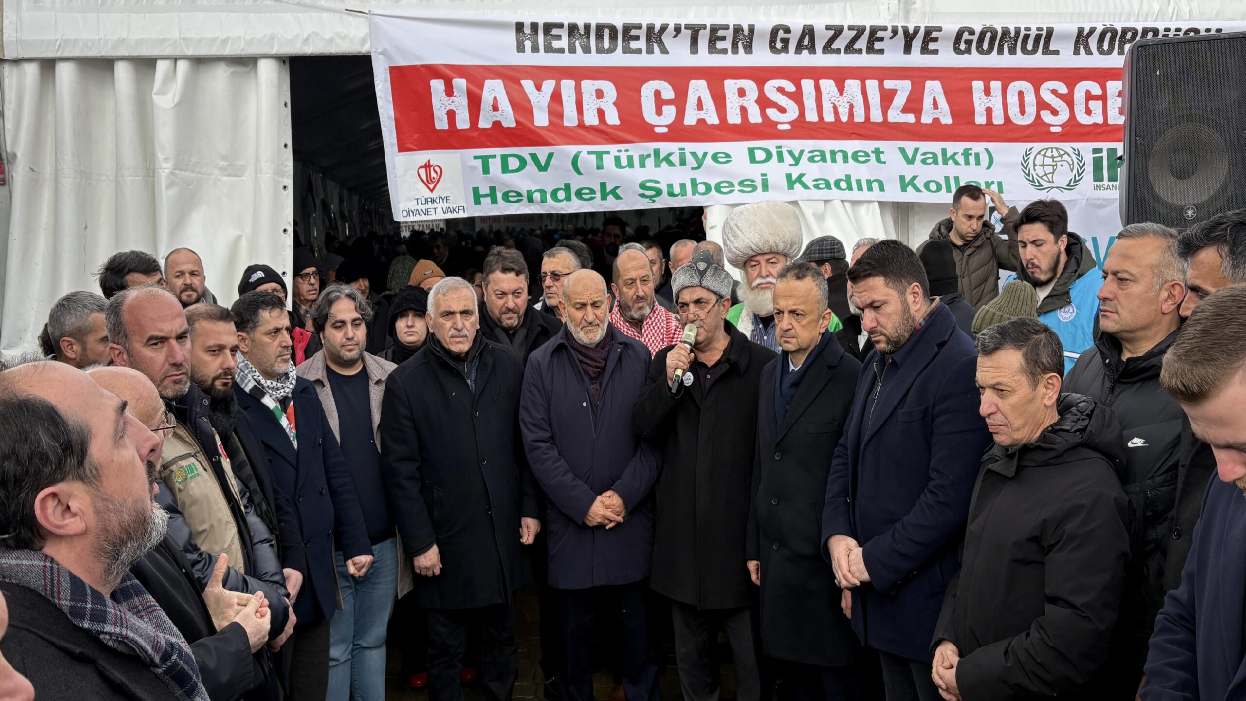 Sakarya’da 152 sivil toplum kuruluşunun desteğiyle Gazze’ye destek kermesi başlatıldı haberi