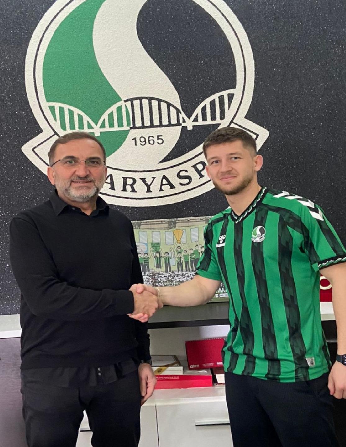 Sakaryaspor, Bulgar futbolcu Kabov ile anlaştı haberi