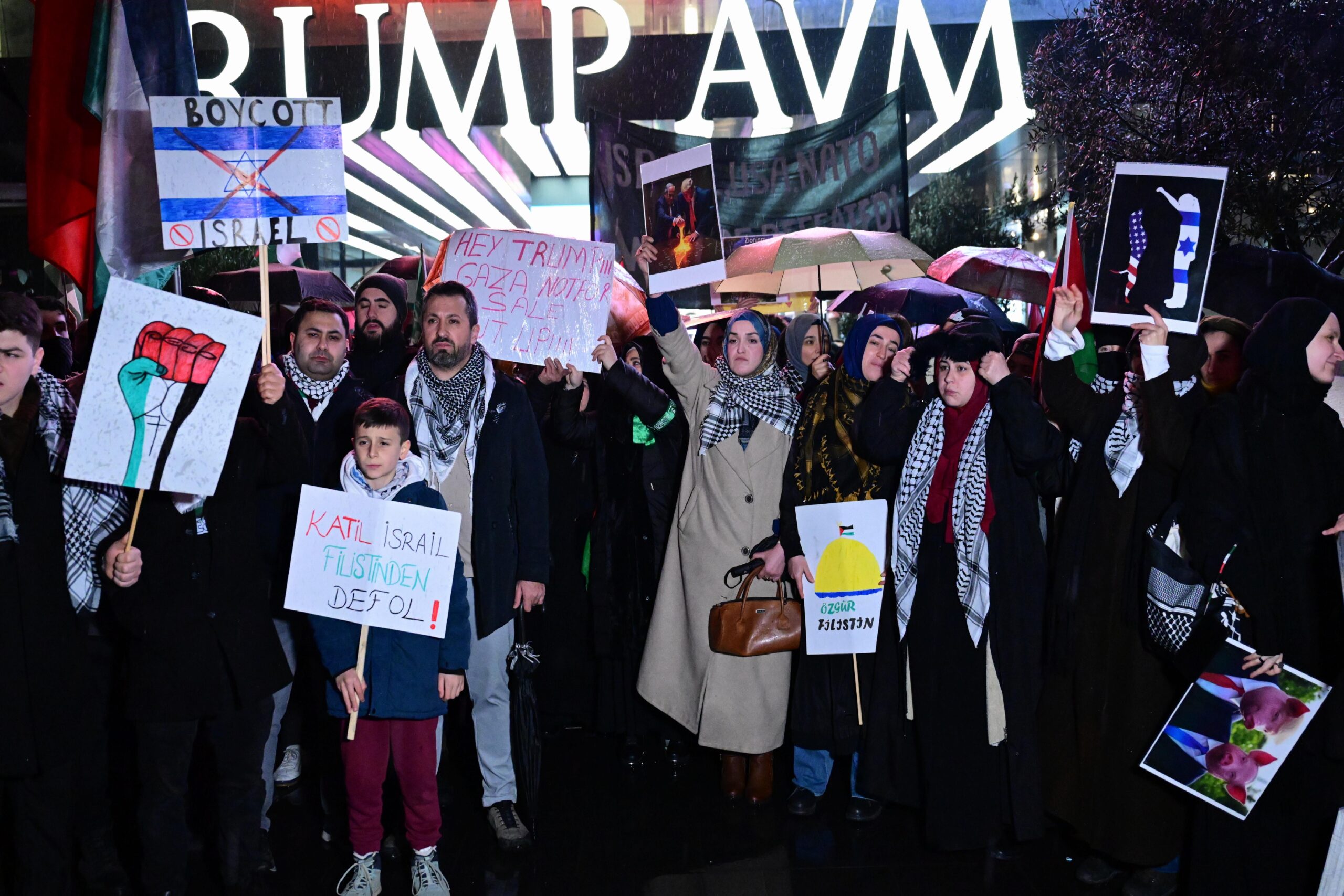 Şişli’de, ABD Başkanı Trump’ın Gazze planına protesto haberi