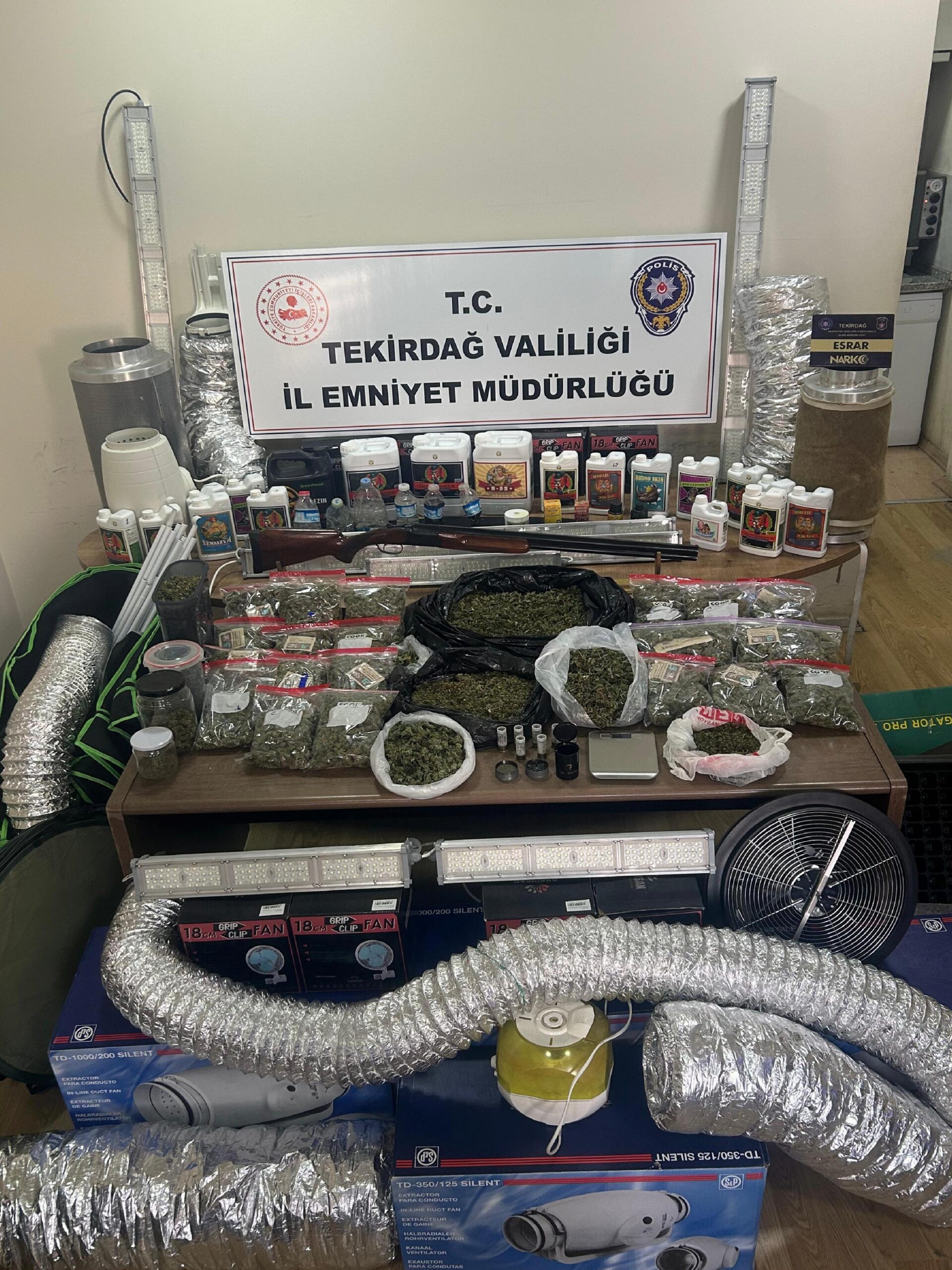 Tekirdağ’da 4 kilo 100 gram esrar ele geçirildi haberi