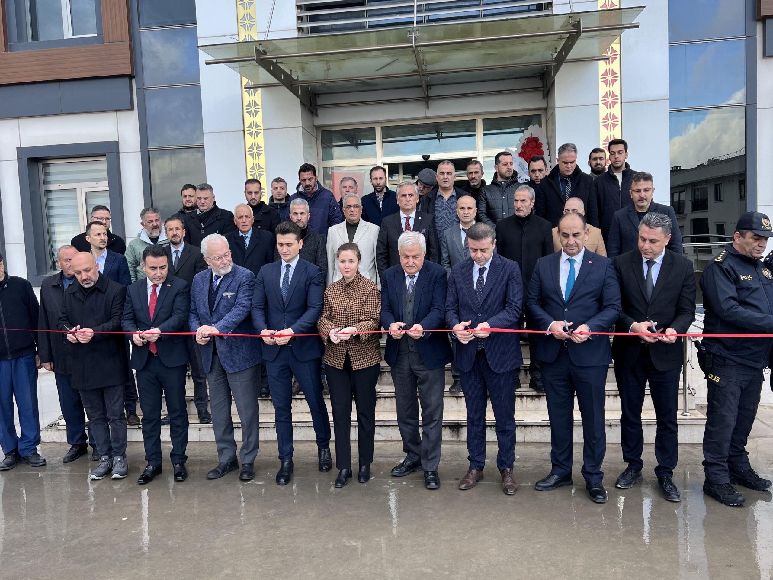 Yalova’da İbrahim Nuh Paksu Mesleki ve Teknik Anadolu Lisesi açıldı haberi