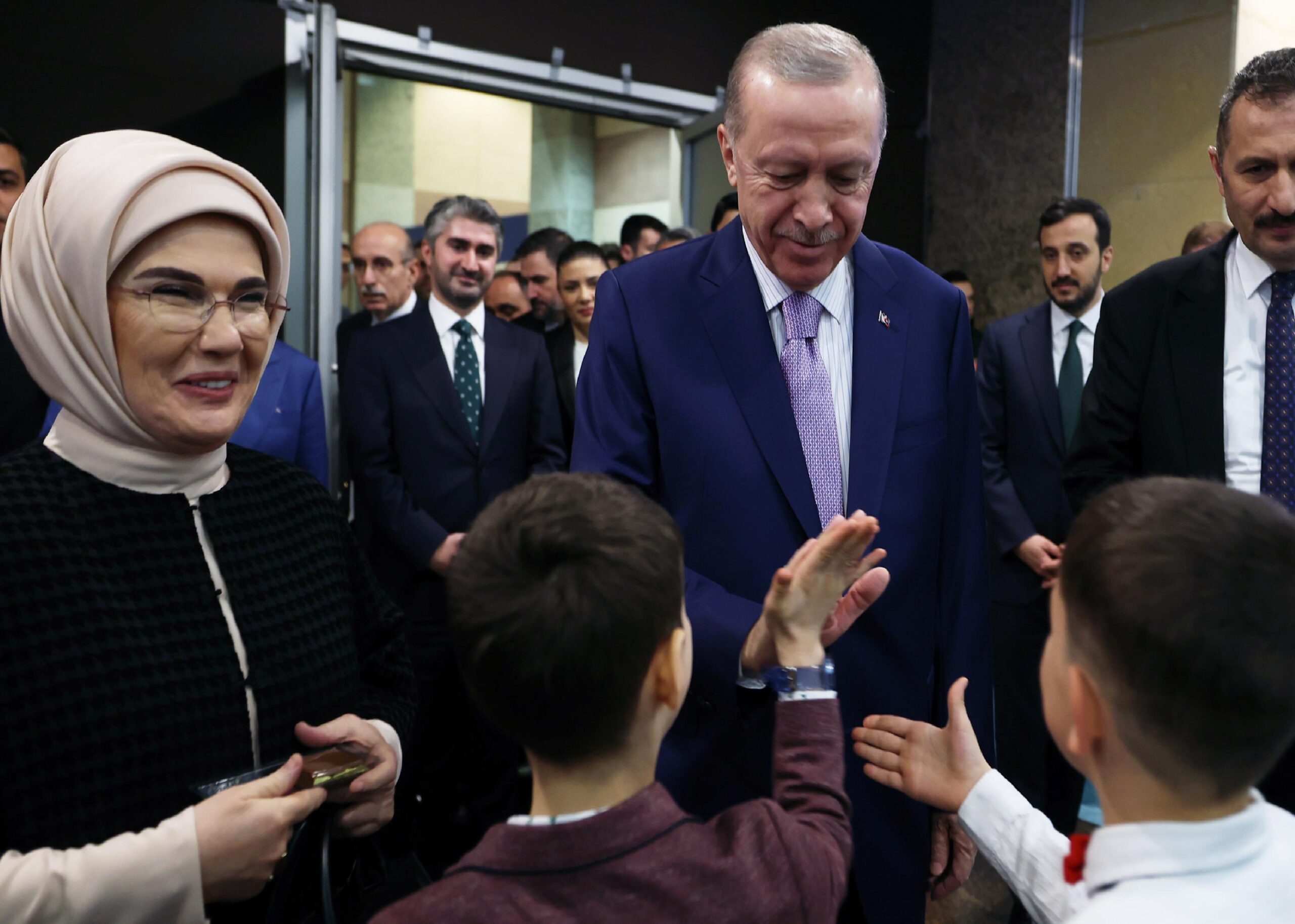 Cumhurbaşkanı Erdoğan, devlet himayesindeki çocuklarla iftarda bir araya geldi: haberi