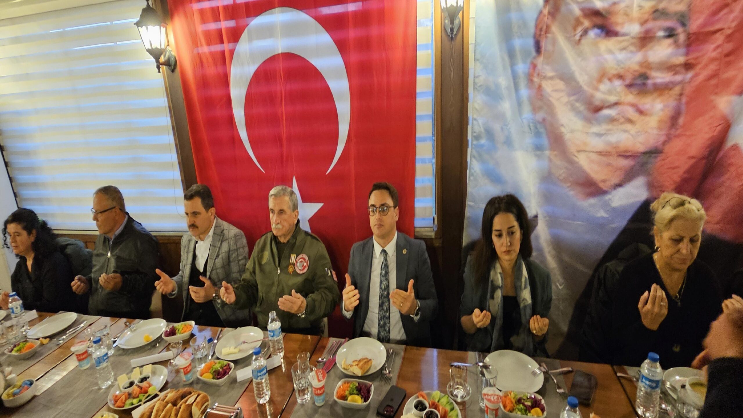 Eceabat’ta şehit aileleri ve gaziler iftarda buluştu haberi