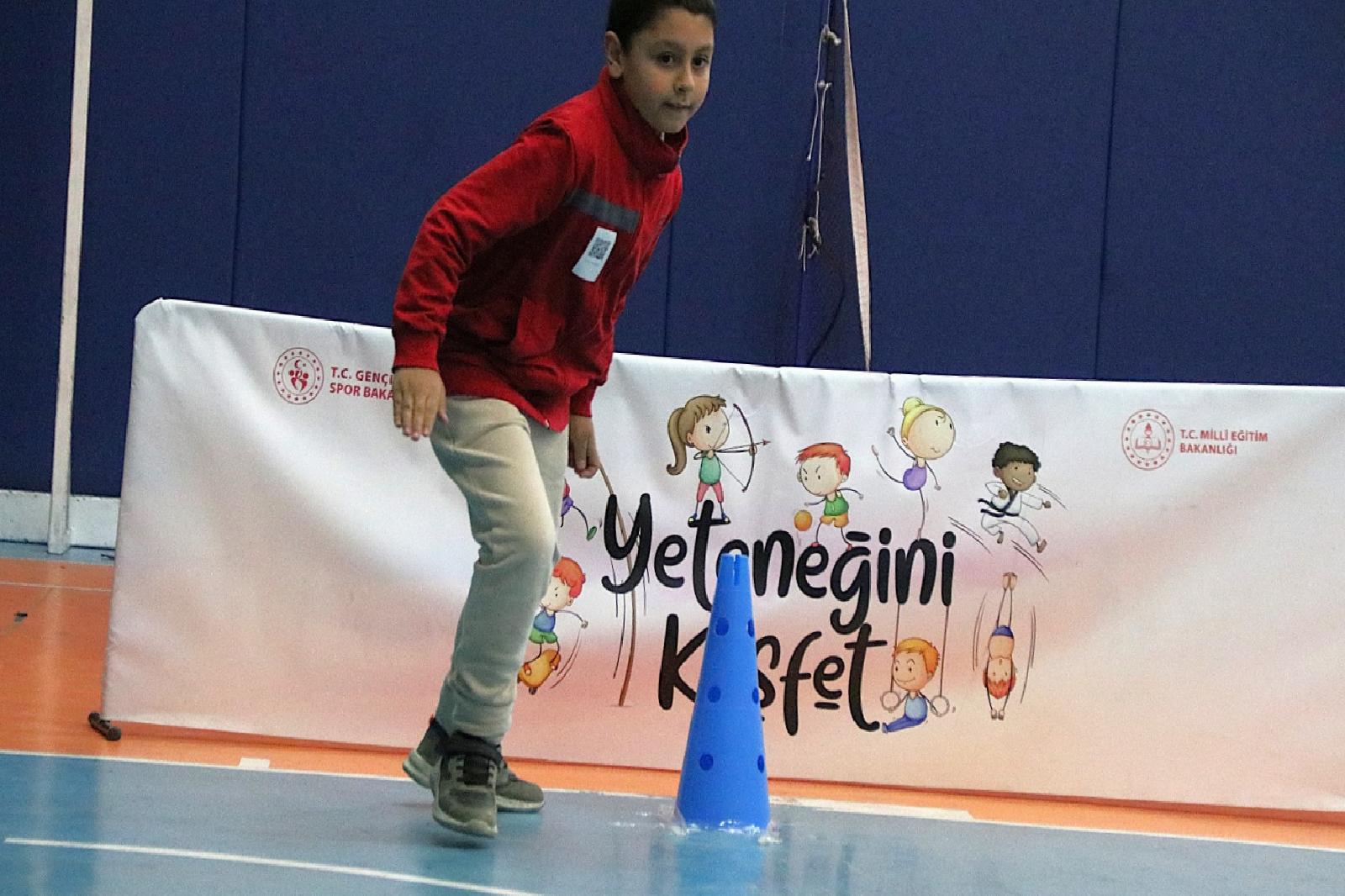 Edirne’de öğrencilere yönelik sportif yetenek taraması başladı haberi