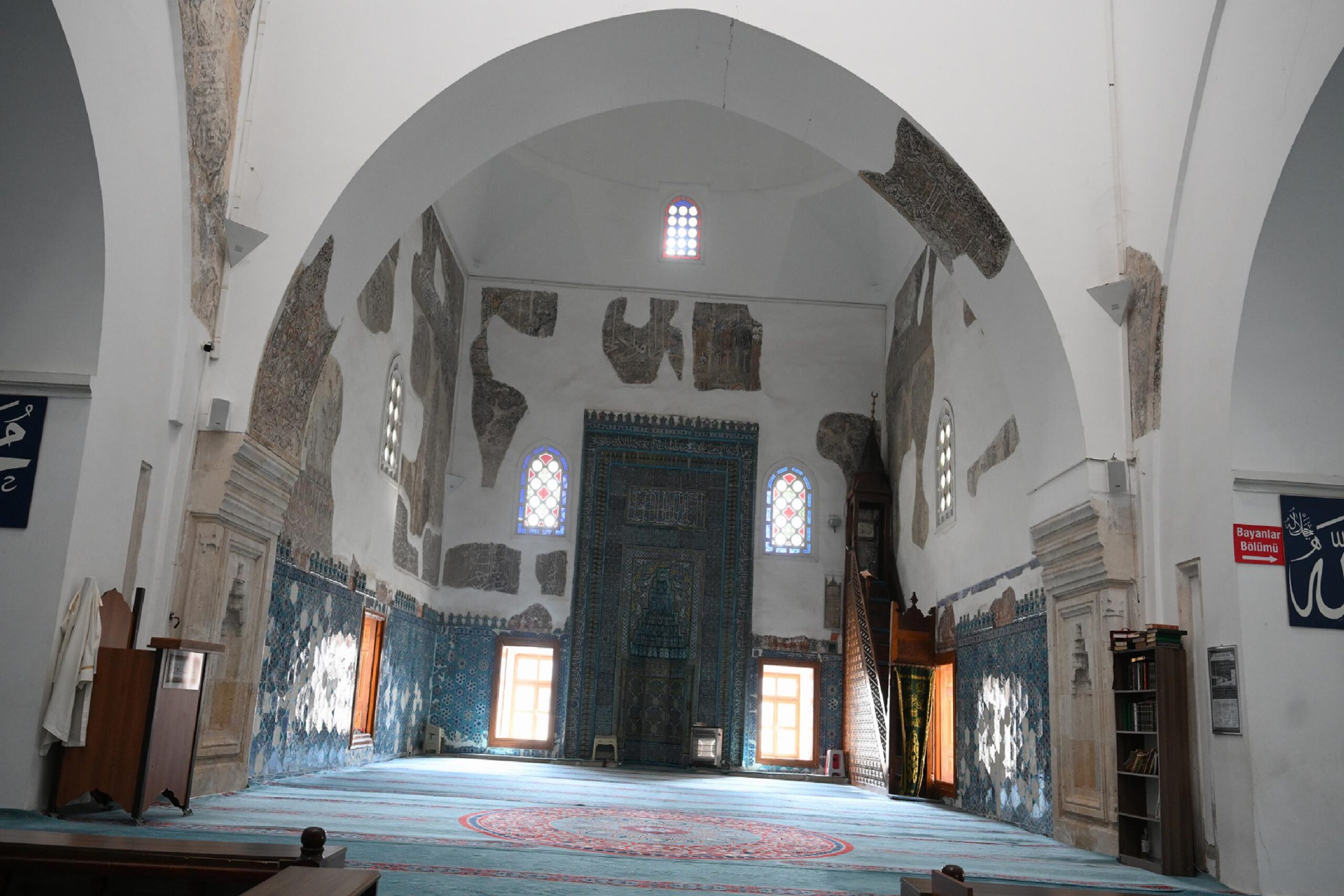 Edirne’deki Muradiye Camisi Türk çini sanatının eşsiz örneklerini sunuyor haberi