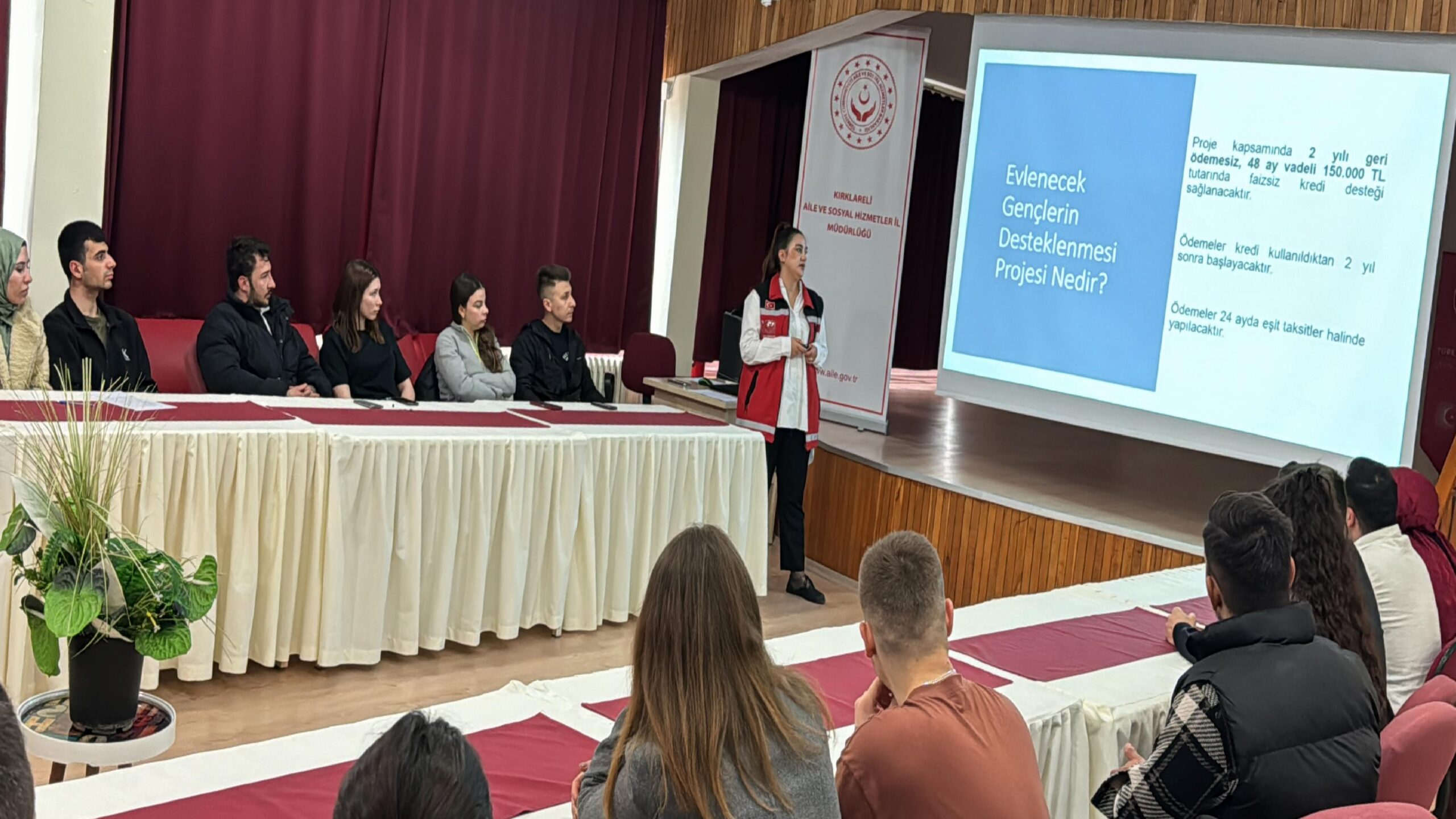 Kırklareli’nde “Evlenecek Gençlerin Desteklenmesi Projesi” eğitimleri başladı haberi