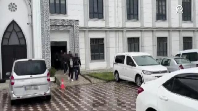 Kocaeli’de 1 kişinin öldüğü silahlı saldırıyla ilgili yakalanan zanlı tutuklandı haberi