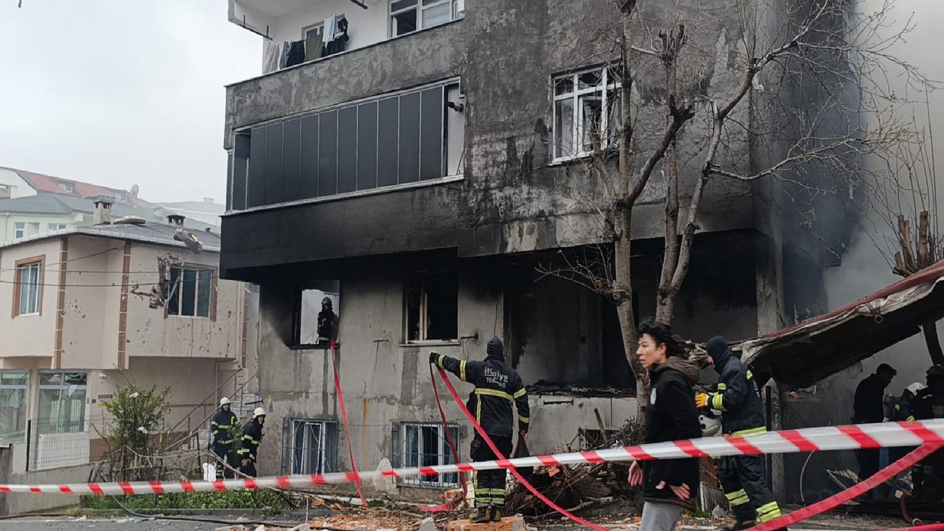 Tekirdağ’da bir evde doğal gaz kaynaklı patlamada 2 kişi yaralandı haberi