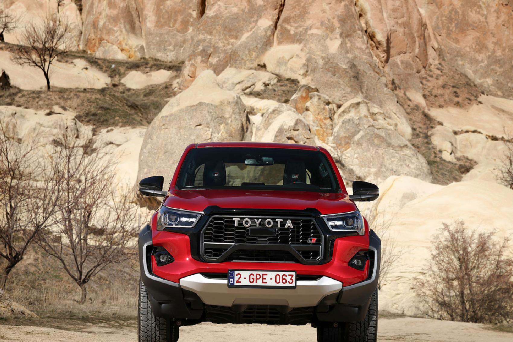 Toyota Hilux GR SPORT Kapadokya’da tanıtıldı haberi