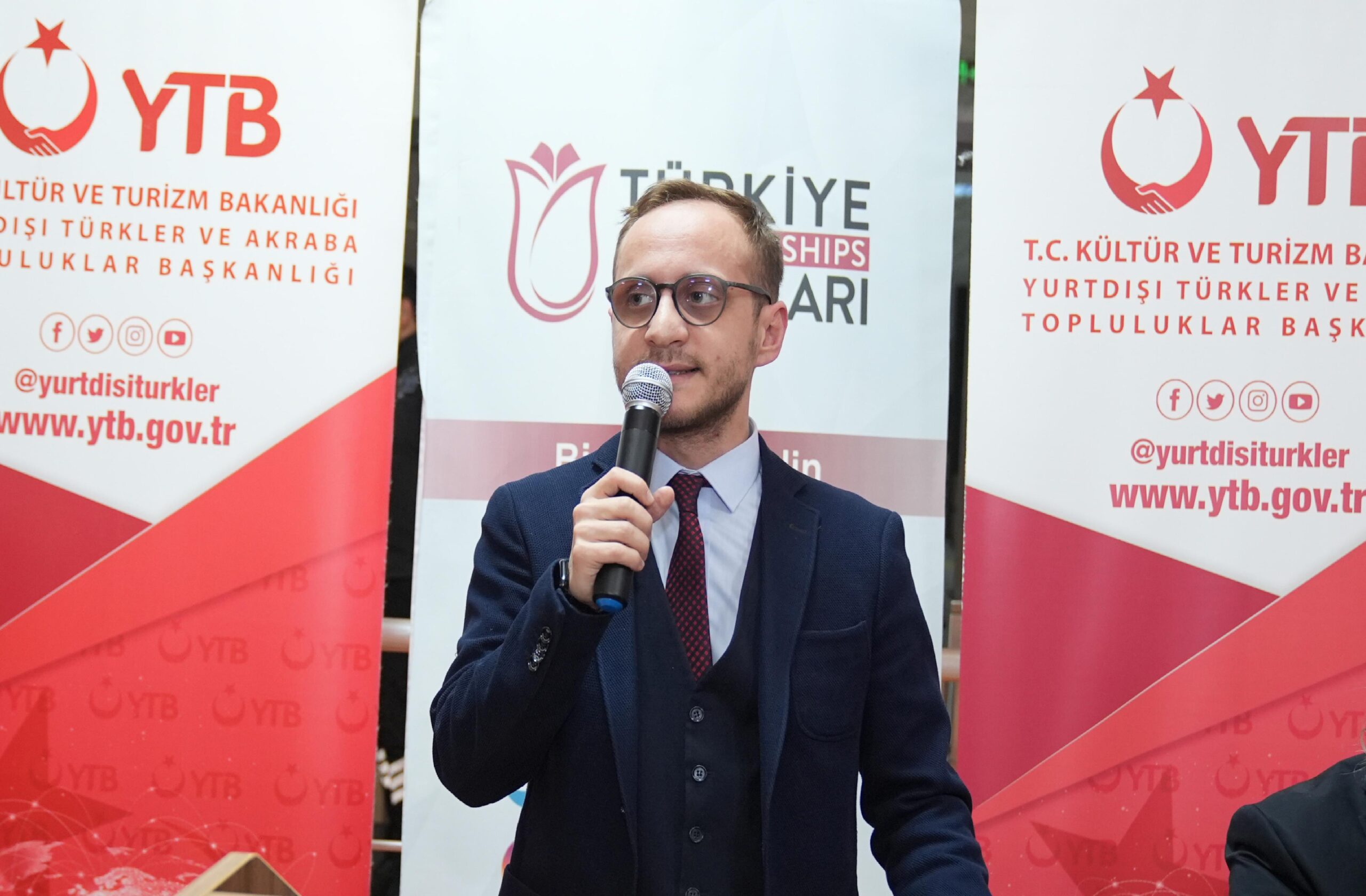 Uluslararası öğrenciler, YTB’nin İstanbul’daki iftar programında bir araya geldi haberi